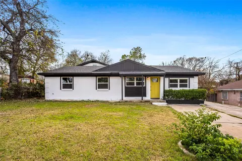 3924 Ambrose Dr, Dallas, TX 75241