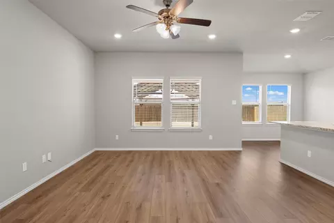 Living - 2709 Sherco Rd, Lorena, TX 76655 photo 2 of 4