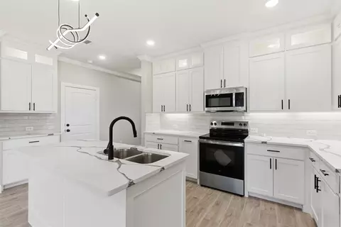 Kitchen - 412 E Ball St, Tom Bean, TX 75489 photo 3 of 3