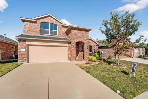 5212 Sugarcane Ln, Fort Worth, TX 76179