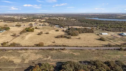 7773 Us-377 Hwy, Collinsville, TX 76233