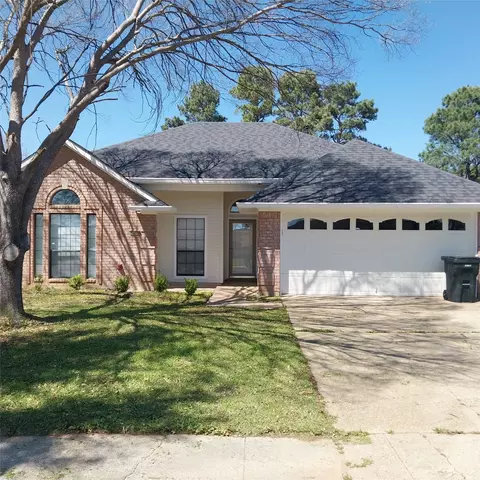 5429 Mulberry Dr, Bossier City, LA 71112