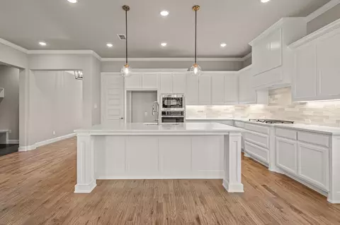 Kitchen - 205 Cresta Cir, Keller, TX 76248 photo 1 of 3