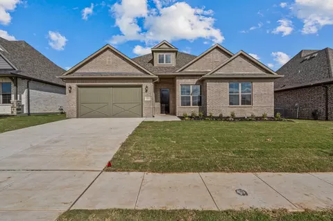 213 Cresta Cir, Keller, TX 76248