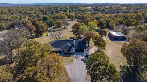 19126 Taucher Ln, Thackerville, OK 73459