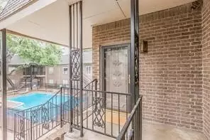 4436 Harlanwood Dr #210, Fort Worth, TX 76109