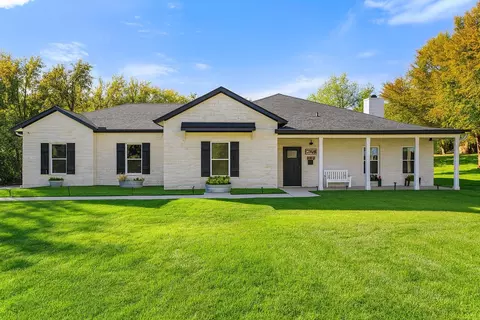 6520 Shoreline Dr, Little Elm, TX 75068