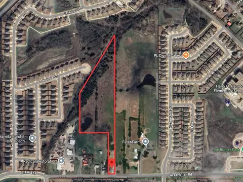 901 Greenbriar Rd, Fate, TX 75189