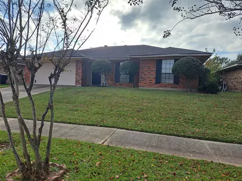 5606 Kristen Ave, Bossier City, LA 71112
