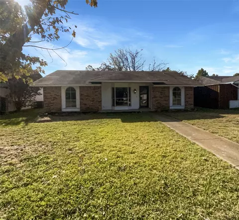 1426 Whiteoak Dr, Garland, TX 75040