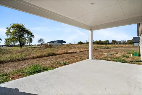 Exterior - 3214 Willow Rd, Celeste, TX 75423 photo 5 of 5