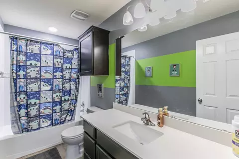 Bath - 3112 Jackal Dr, Lorena, TX 76655 photo 3 of 4