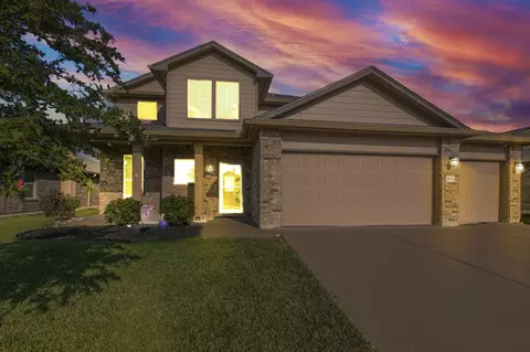 Exterior - 3112 Jackal Dr, Lorena, TX 76655 photo 2 of 8