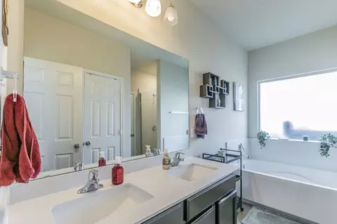 Bath - 3112 Jackal Dr, Lorena, TX 76655 photo 1 of 4