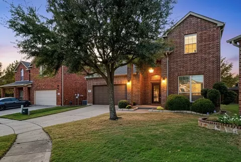 908 Hollowbrook Cir, Mckinney, TX 75072