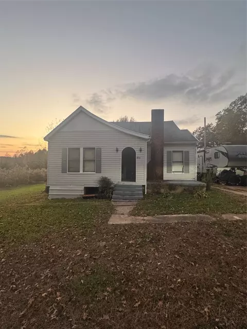 410 N Perrin St, Plain Dealing, LA 71064