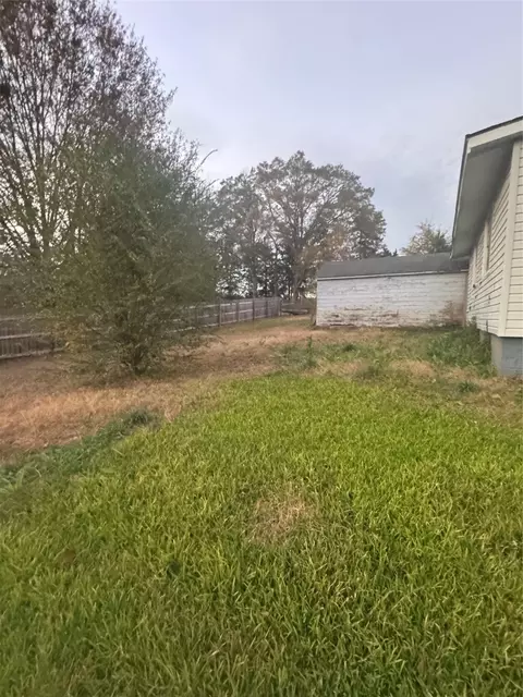 410 N Perrin St, Plain Dealing, LA 71064 photo 3