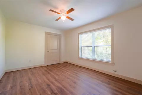 Bedroom - 2701 Mckenzie Ave, Waco, TX 76708 photo 2 of 4