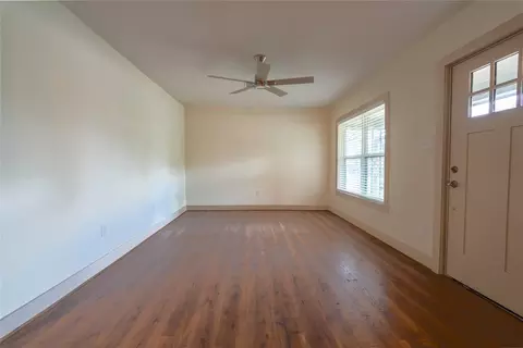 Living - 2701 Mckenzie Ave, Waco, TX 76708 photo 3 of 4