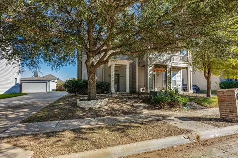 10740 Astor Dr, Fort Worth, TX 76244