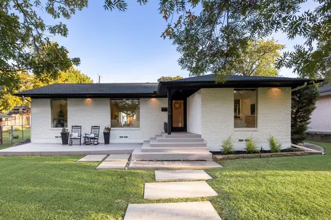 7036 Wakefield St, Dallas, TX 75231