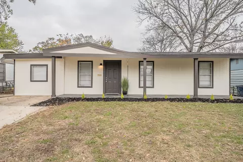 4545 Reaford Dr, Haltom City, TX 76117