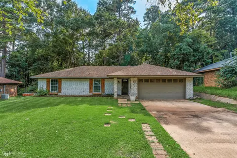 3237 Pinehaven Ln, Haughton, LA 71037