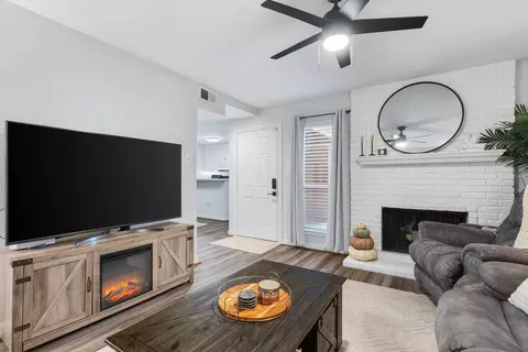 7510 Holly Hill Dr #148, Dallas, TX 75231