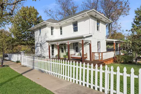 601 Parker St, Mckinney, TX 75069