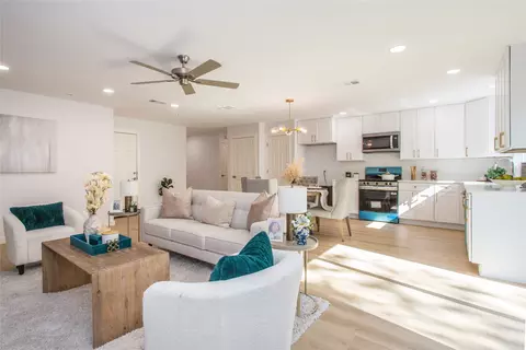 1317 California Trl, Grand Prairie, TX 75052