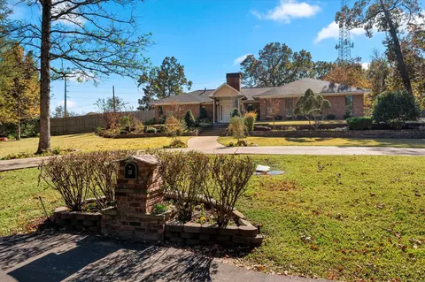 1720 Greenhollow, Mount Pleasant, TX 75455