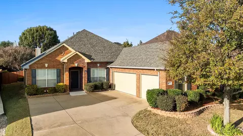 5447 Brazoria Dr, Grand Prairie, TX 75052