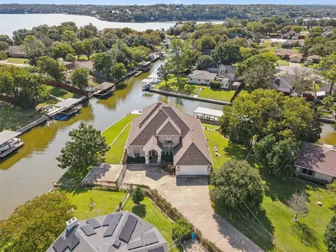 4008 Huron Ct, Granbury, TX 76048