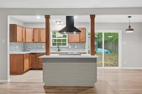 Kitchen - 1025 Harris Dr, Euless, TX 76039 photo 1 of 5