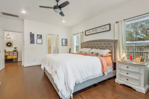 Bedroom - 1909 Willowcrest Loop, Denton, TX 76205 photo 2 of 4
