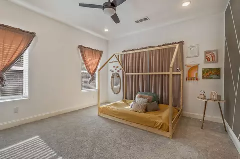 Bedroom - 1909 Willowcrest Loop, Denton, TX 76205 photo 3 of 4