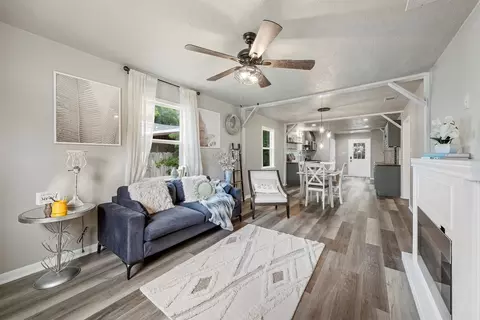 Living - 3113 N 27 St, Waco, TX 76708 photo 1 of 1