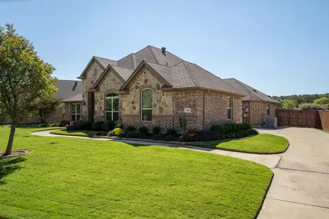423 Bent Creek Cv, Argyle, TX 76226