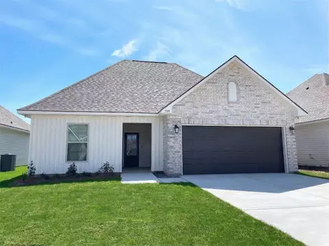759 Venecia Dr, Bossier City, LA 71111