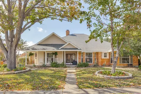 2301 Rocky Trl, Garland, TX 75044