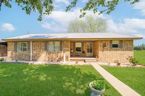 89 County Road 3442, Leesburg, TX 75451