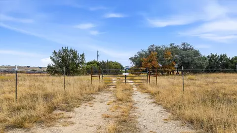 990 County Road 182, Stephenville, TX 76401
