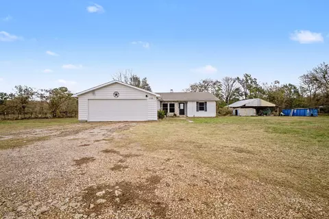 1708 S Tool Dr, Tool, TX 75143