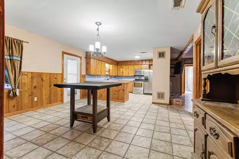 1708 S Tool Dr, Tool, TX 75143 photo 9