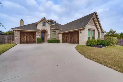 1913 Winter Ln, Midlothian, TX 76065