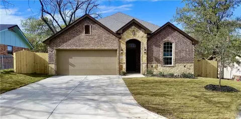 1525 Avenue A, Grand Prairie, TX 75051