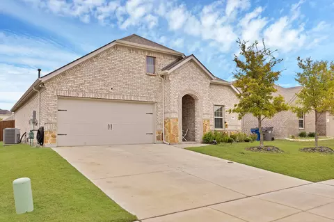 906 Honey Maple St, Princeton, TX 75407