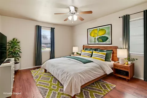 Bedroom - 809 Milam Dr, Euless, TX 76039 photo 4 of 6