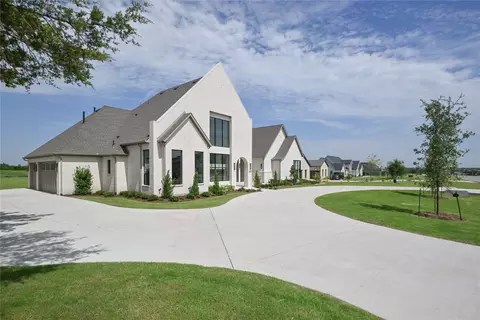 102 Deer Crossing Rd, Gunter, TX 75058