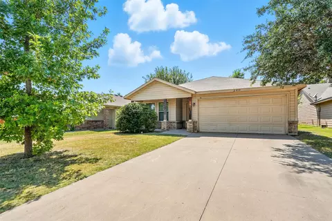 2939 St Zachary Dr, Dallas, TX 75233
